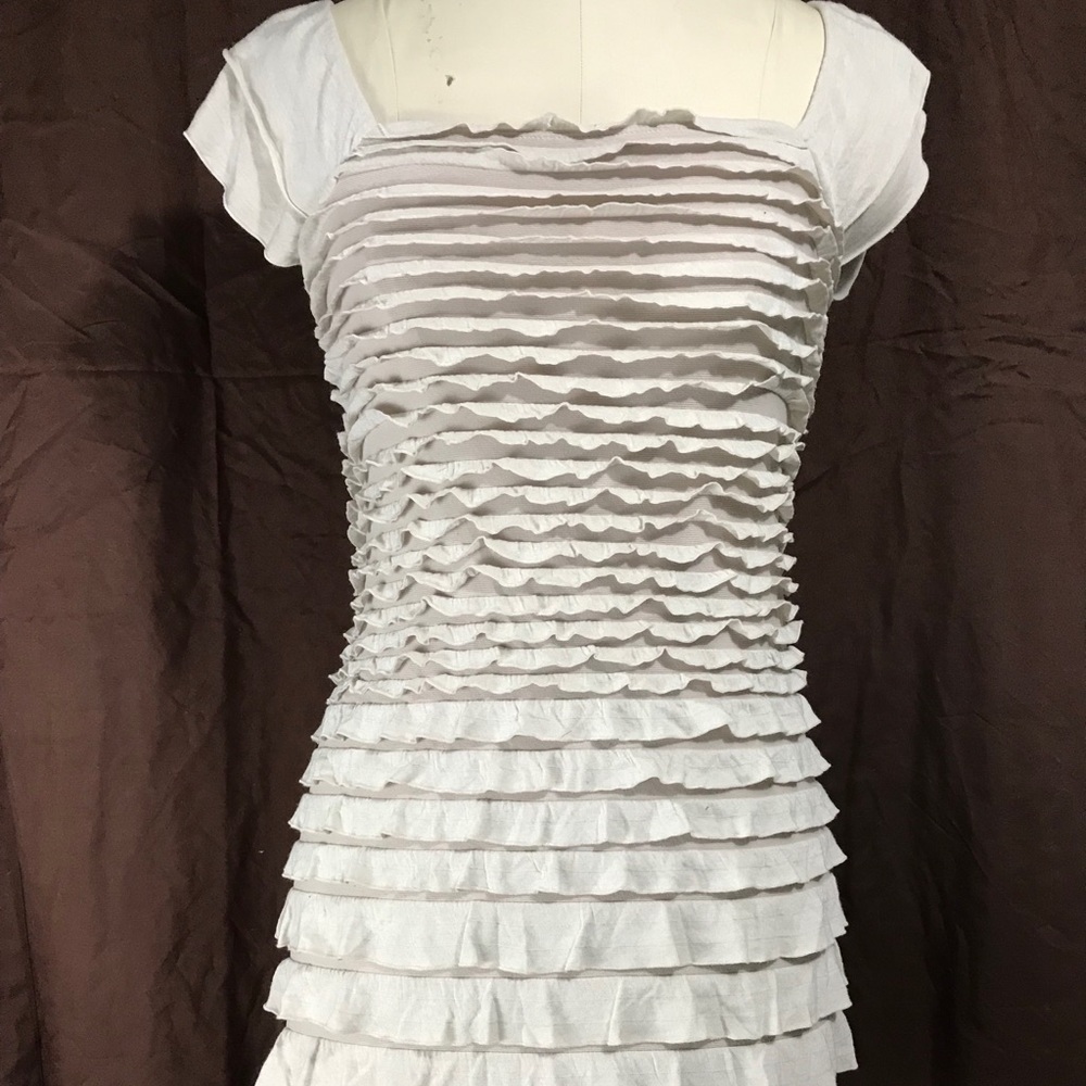 Light ruffled fitted dress